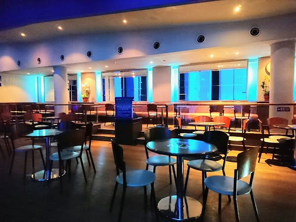 cafe OCEAN BLUE 1