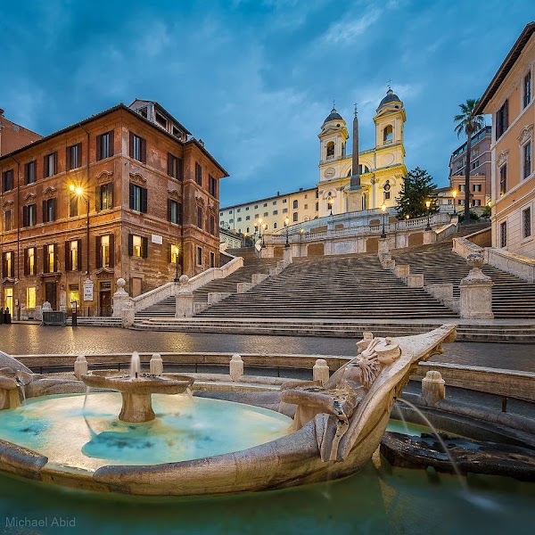 Fontana della Barcaccia 5