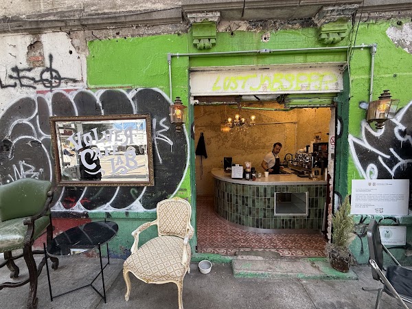 Volver Cafe Lab
