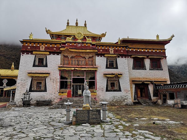 Daocheng County