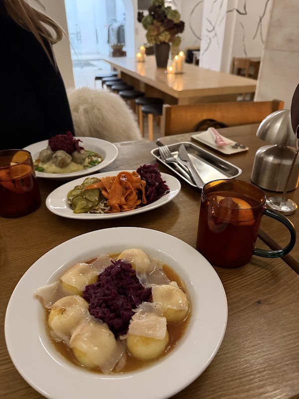 alina cafe&bar 4