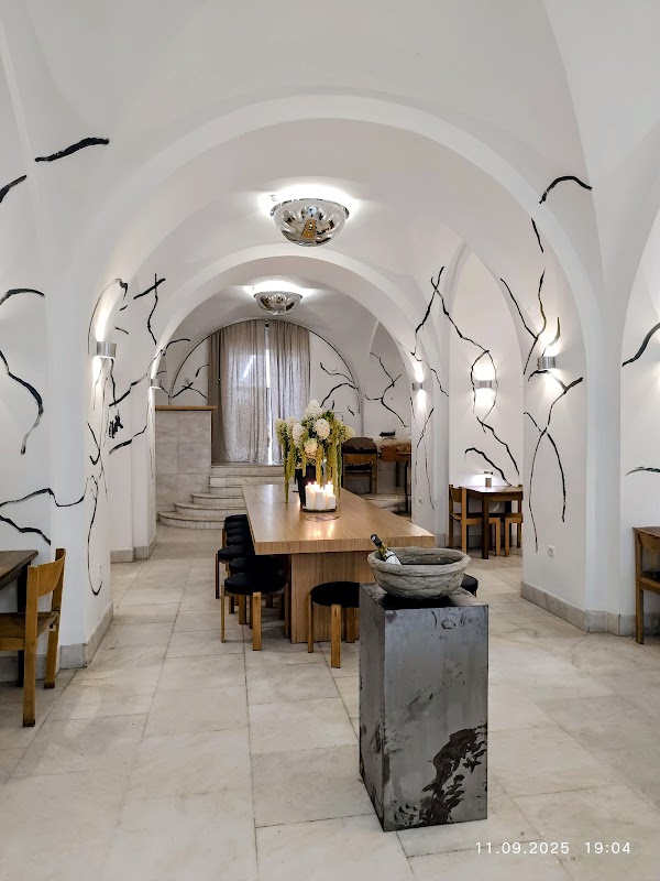 alina cafe&bar 3