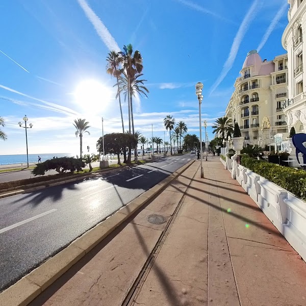 Promenade des anglais 5
