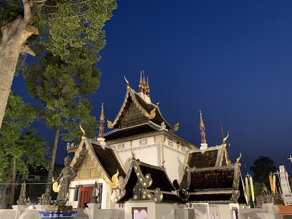 Wat Chedi Luang 2