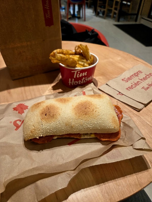 Tim Hortons Insurgentes Condesa 5