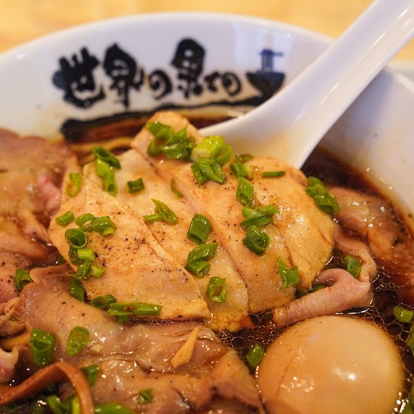 Sekai - No Hate No Ramen 4