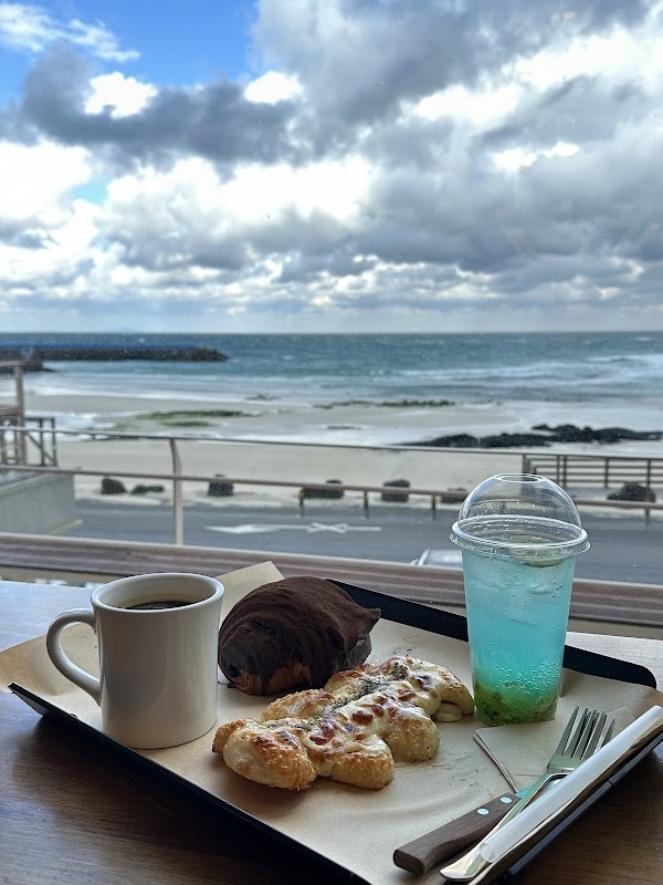 Cafe Mou Moon 4
