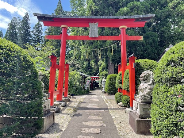 Karamatsu Shrine 5