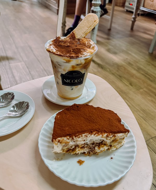 Nicolo Bakery Sukhumvit 42 5