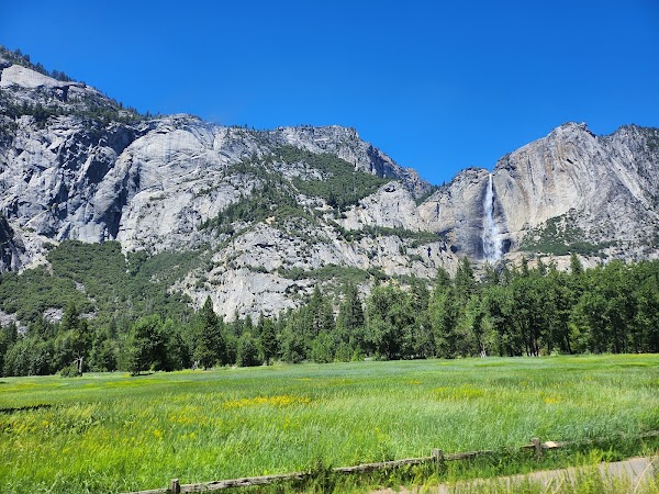 Lower Yosemite Fall Vista Point 5