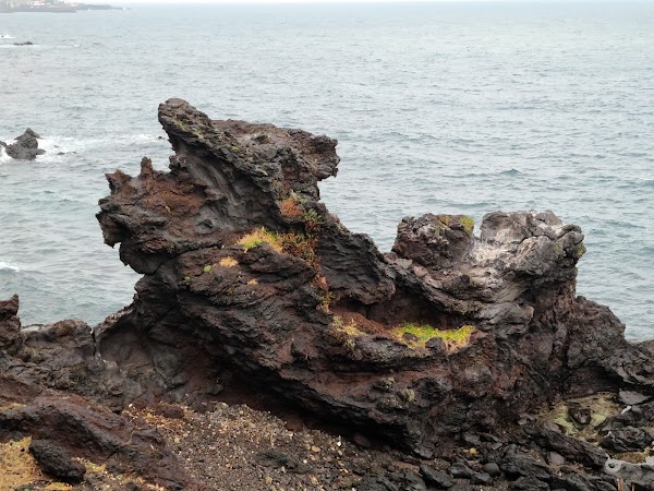 Yongduam Rock 6