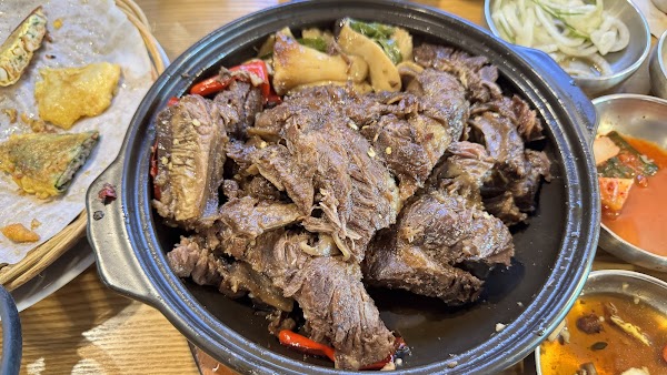 Seongbuk-dong Myeonok 3