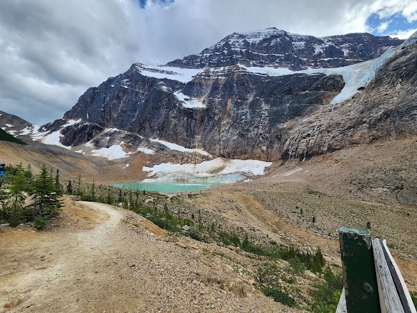 Mount Edith Cavell 1