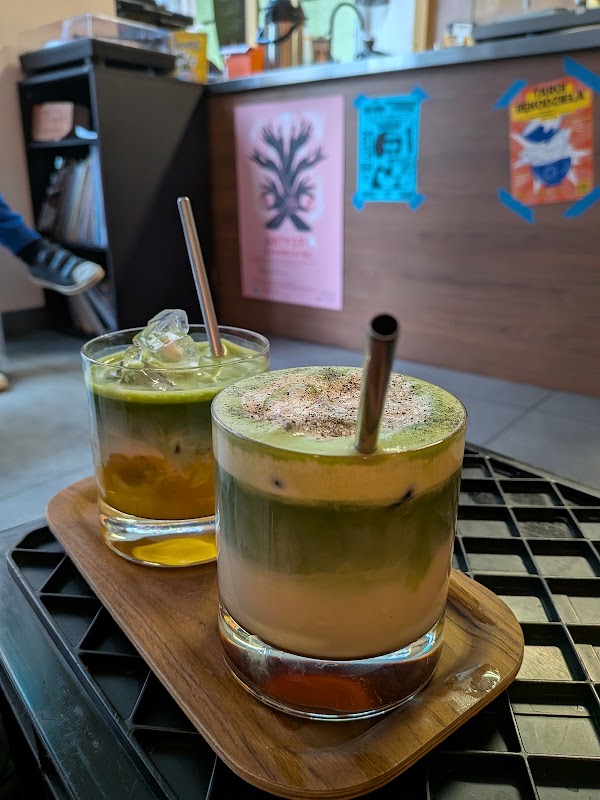 TOGO coffee, matcha & shit 3