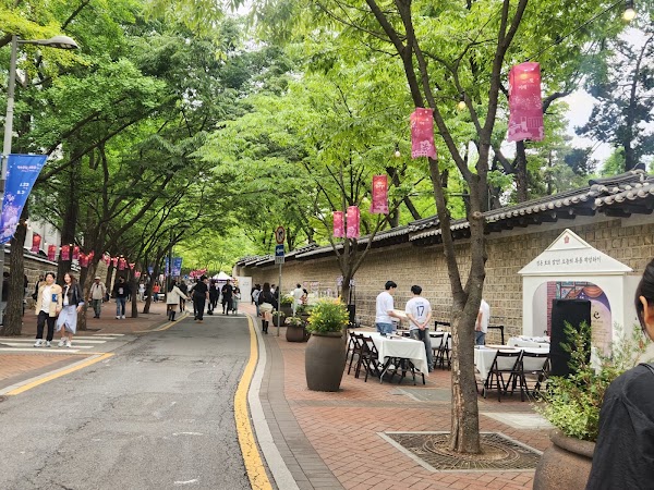 Jeongdong-Gil