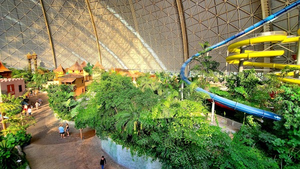 Tropical Islands 3