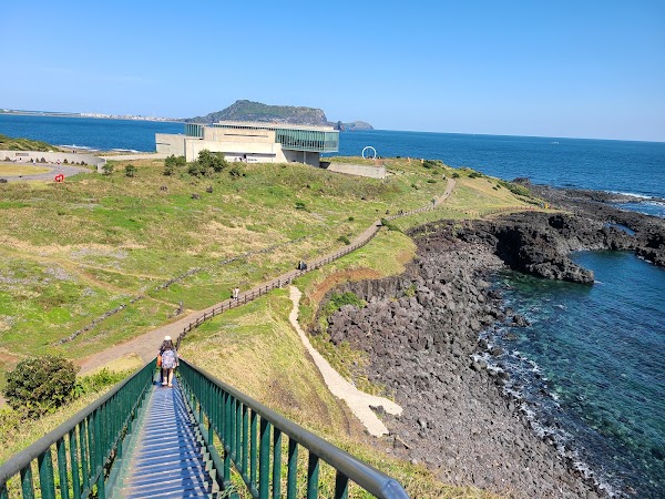 섭지코지 전망대