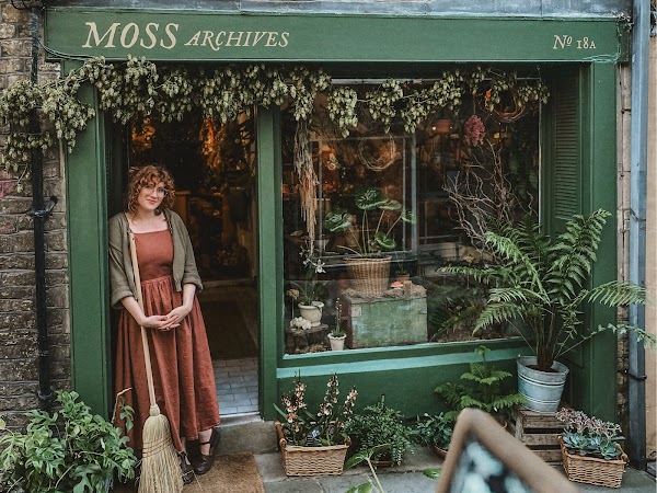 Moss Archives