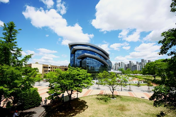 Sungkyunkwan University (Humanities & Social Sciences Campus) 1