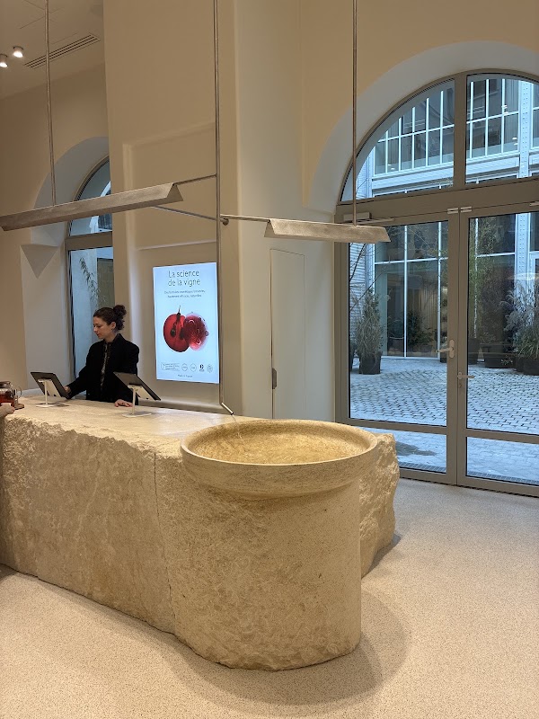 Caudalie Boutique Spa Pavée 2
