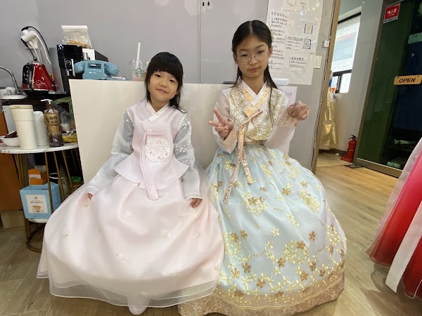 Princesshanbok 公主韓服 hanbokrental 3