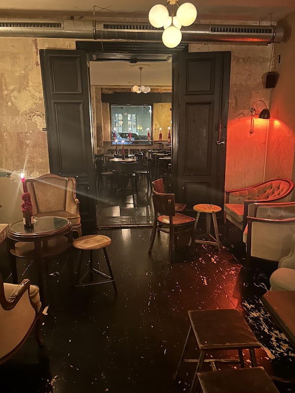 Bar Henrietta 3