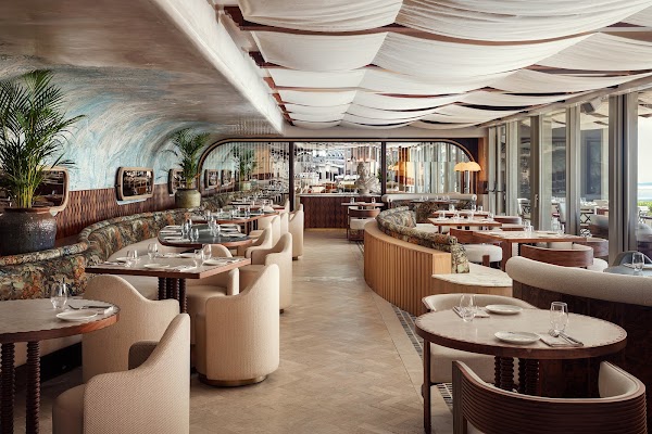 OMRI Restaurant and Bar