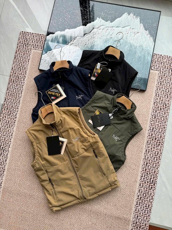 The North Face Factory Outlet Original 105 Hang Gai Street Hoan Kiem HN 2