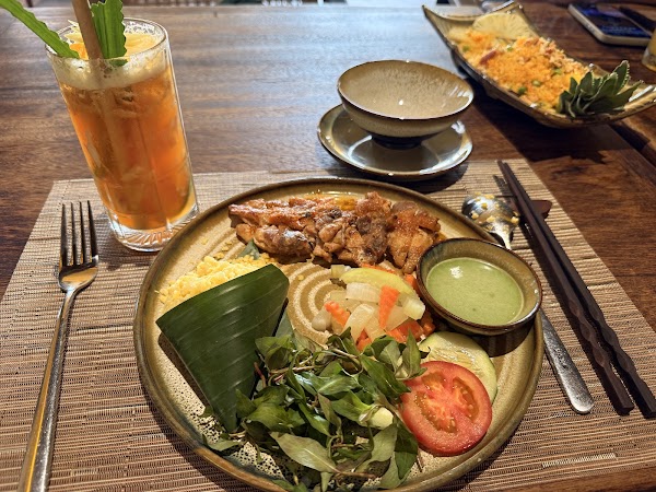 Vị Hội An Restaurant & Cafe 3