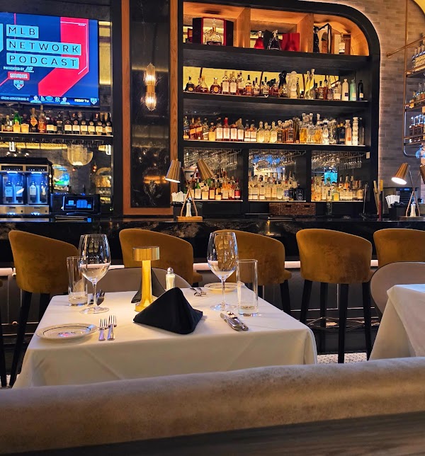 H&W Steakhouse 5