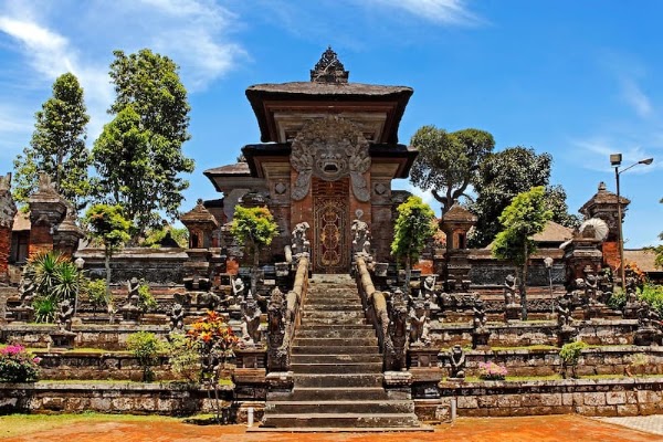 Pura Samuan Tiga 1