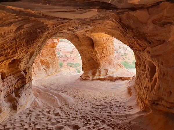 Moqui Cave 4