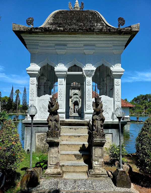 Taman Ujung 2