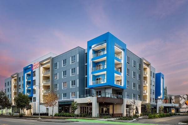 Hampton Inn & Suites Rochester Downtown