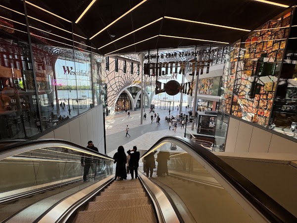 Westfield 5