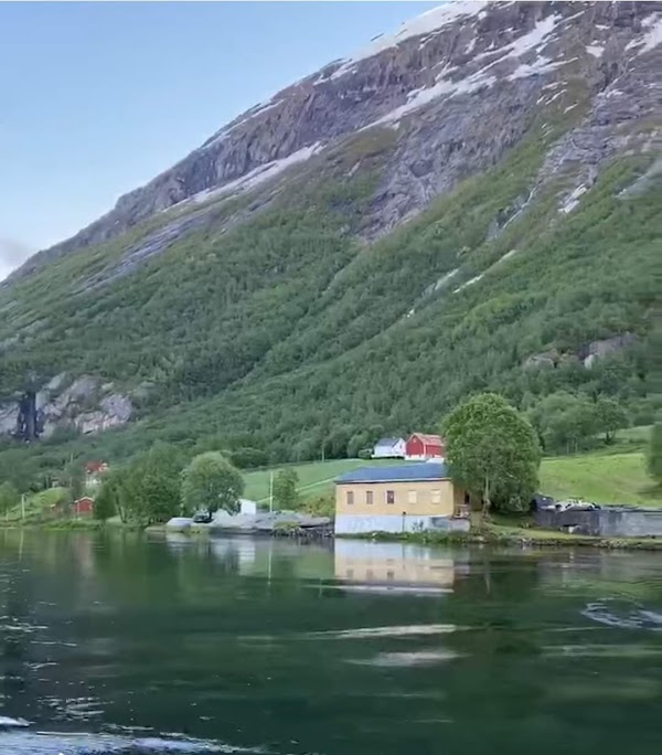 Stryn 4
