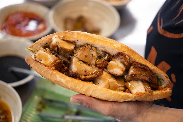 Bánh mì Mr. Hiếu Hội An 4