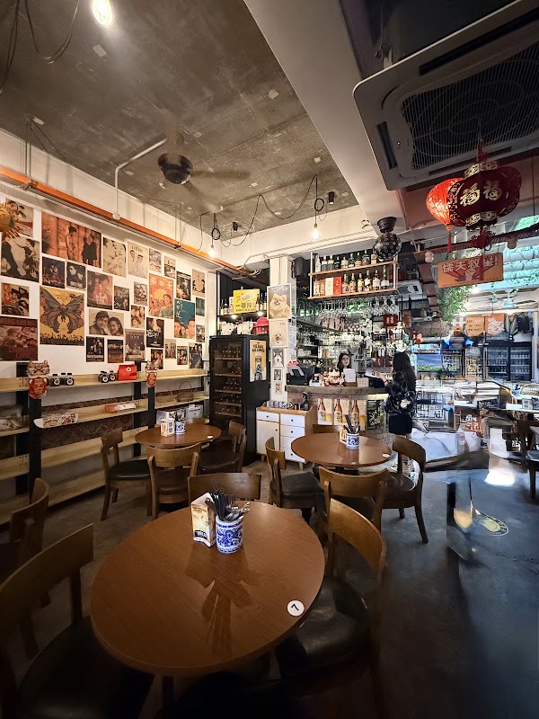 Kwong Cheung Loong Kopitiam Bar 5