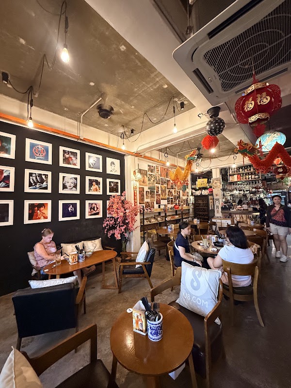 Kwong Cheung Loong Kopitiam Bar 2