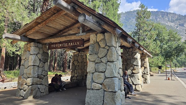 Cook's Meadow Loop Trailhead 5