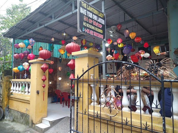 The Lantern Lady