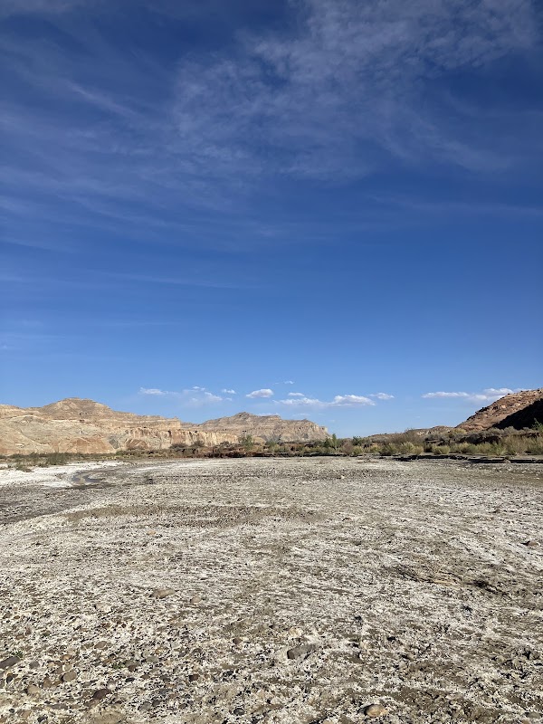 Wahweap Hoodoos Trailhead 2