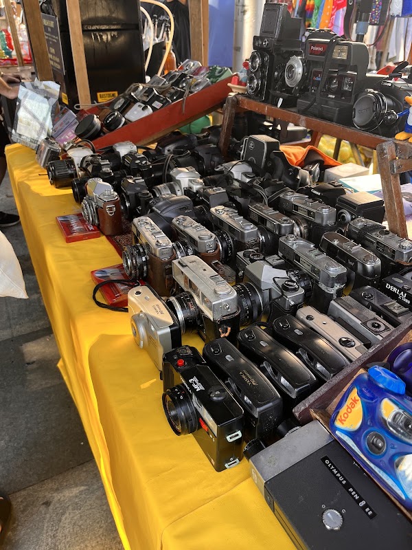 Feira de Antiguidades da Praça XV 3