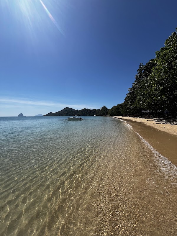 Pasai Beach 1