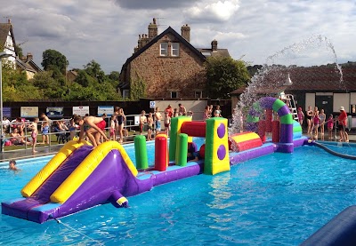 Hathersage Swimming Pool