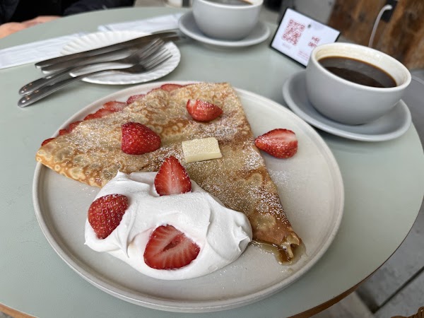 Mei Cafe 2