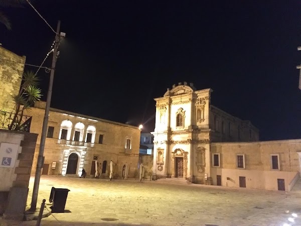 Piazza Orsini del Balzo