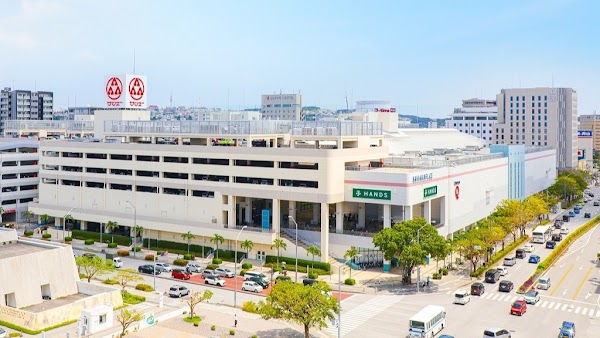 San-A Naha Main Place 5