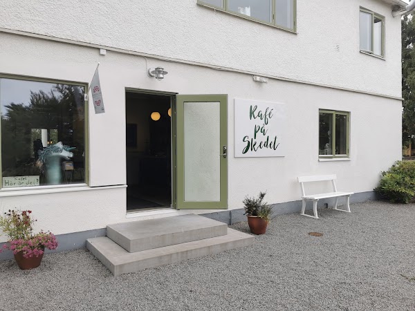 Kafe på Skedet