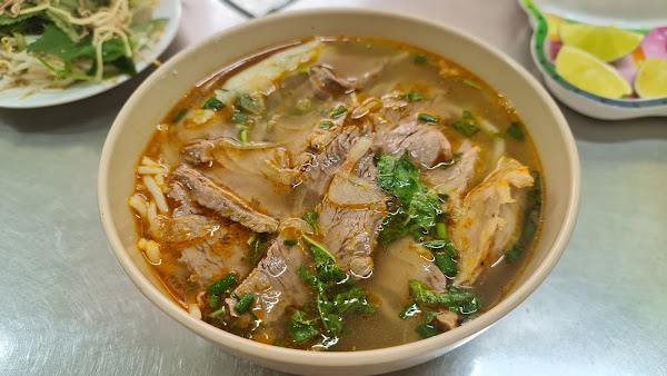 Bún bò Hằng